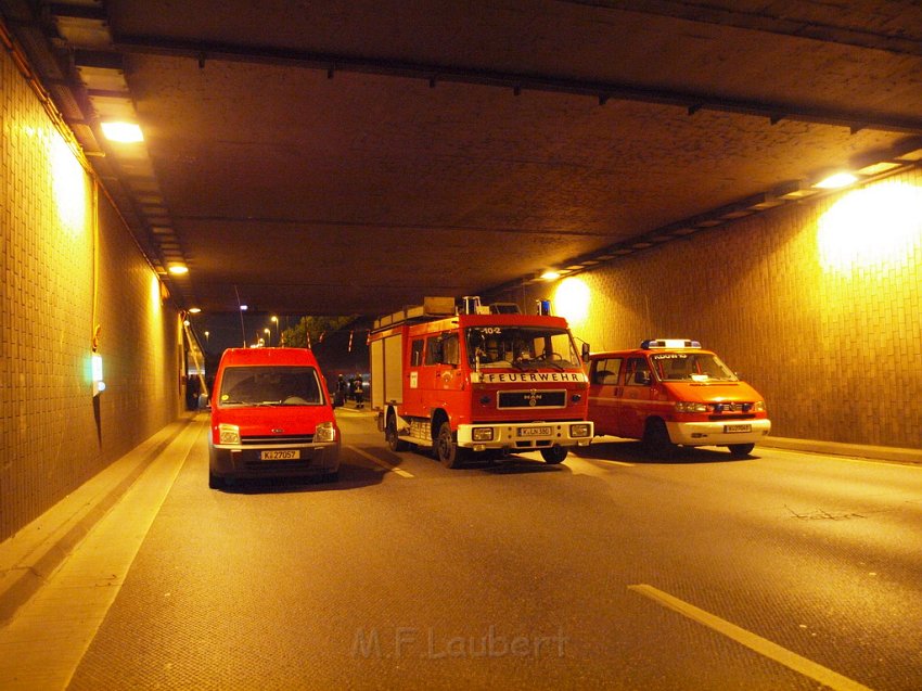 BF Koeln Tunneluebung Koeln Kalk Solingerstr und Germaniastr P186.JPG